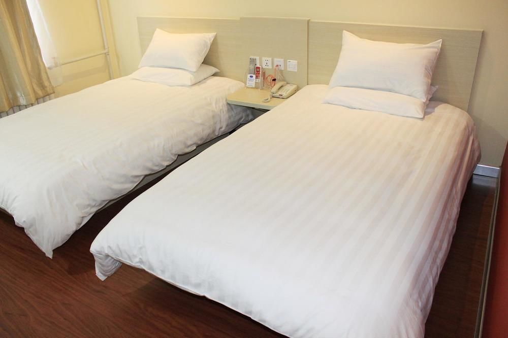 Hanting Hotel Jilin Jilin Main Street Екстер'єр фото